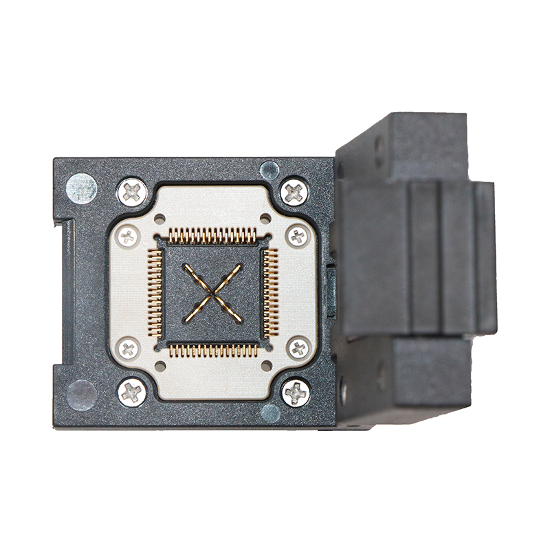 定制QFN64pin-0.7mm芯片老化座-QFN芯片测试socket